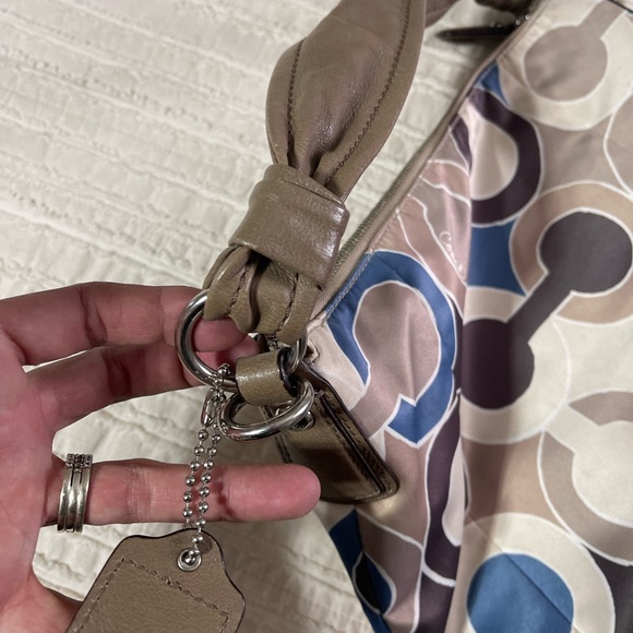 Coach Kristin hobo shoulder purse H1076-16494 in  great condition - Picture 3 of 16